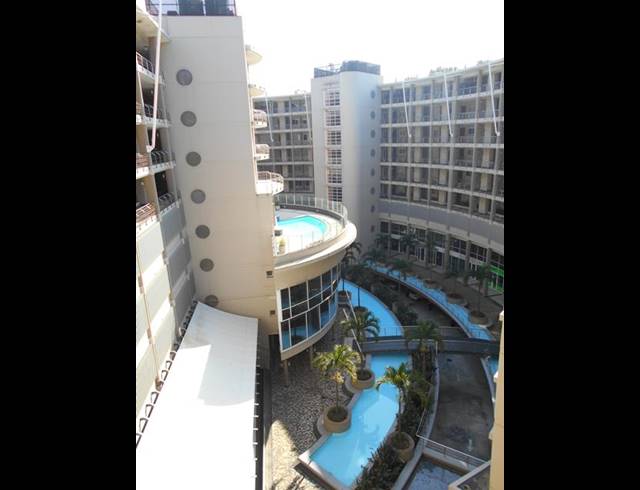 1 BEDROOM APARTMENT TO LET IN POINT WATERFRONT